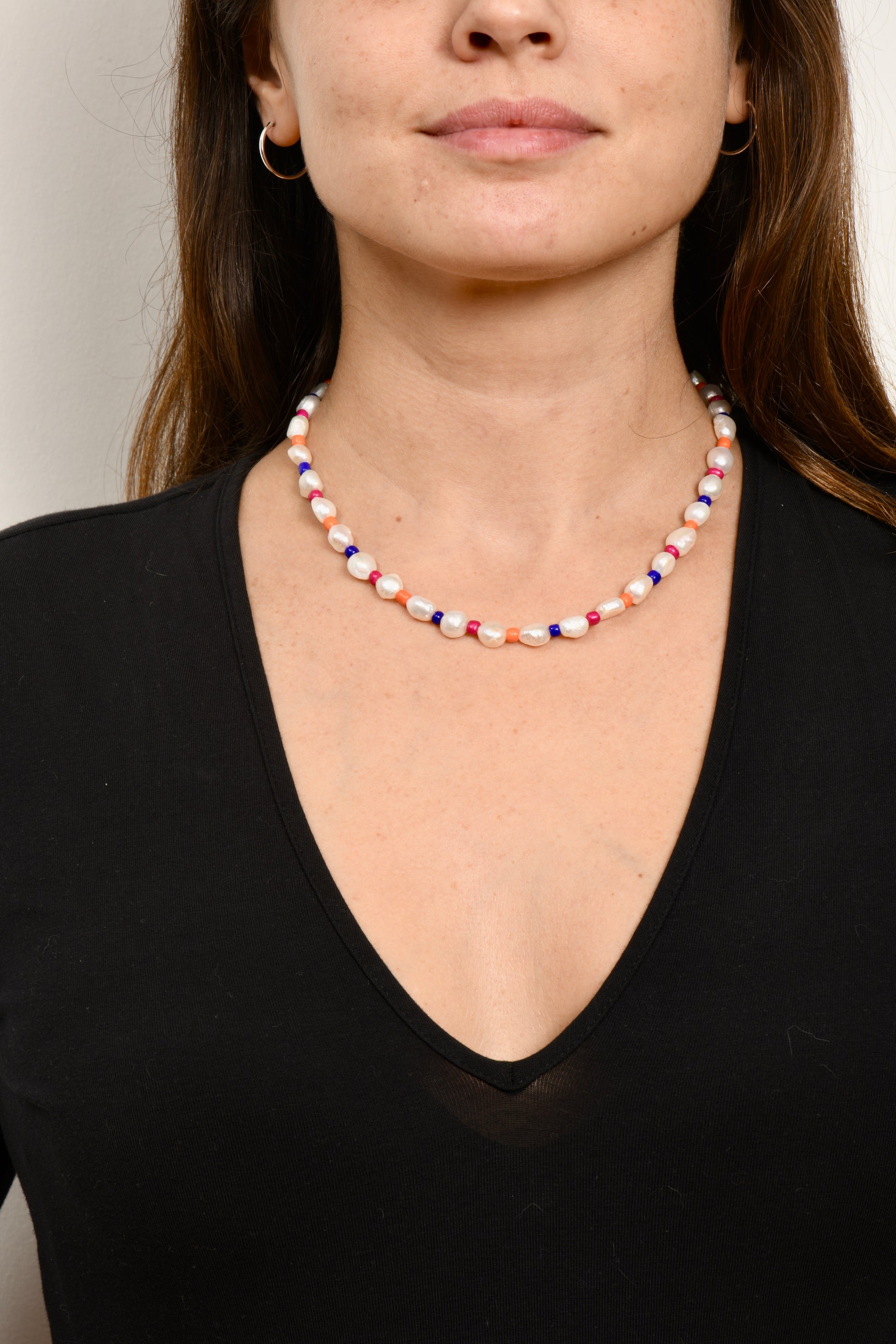 gerçek incili renkli boncuklu el yapımı kolye